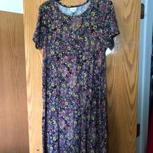 Lularoe Carly size medium